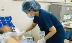 Cứu người sống chung với HIV từ hố sâu tuyệt vọng