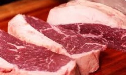 Ăn quá nhiều thịt có thể gây ra các vấn đề sức khỏe nghiêm trọng ở nam giới