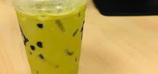 Vì sao uống trà sữa và đồ uống nhiều đường gây tăng cân không kiểm soát?