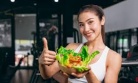 Bác sĩ mách nước cách ăn rau cho người tập thể thao